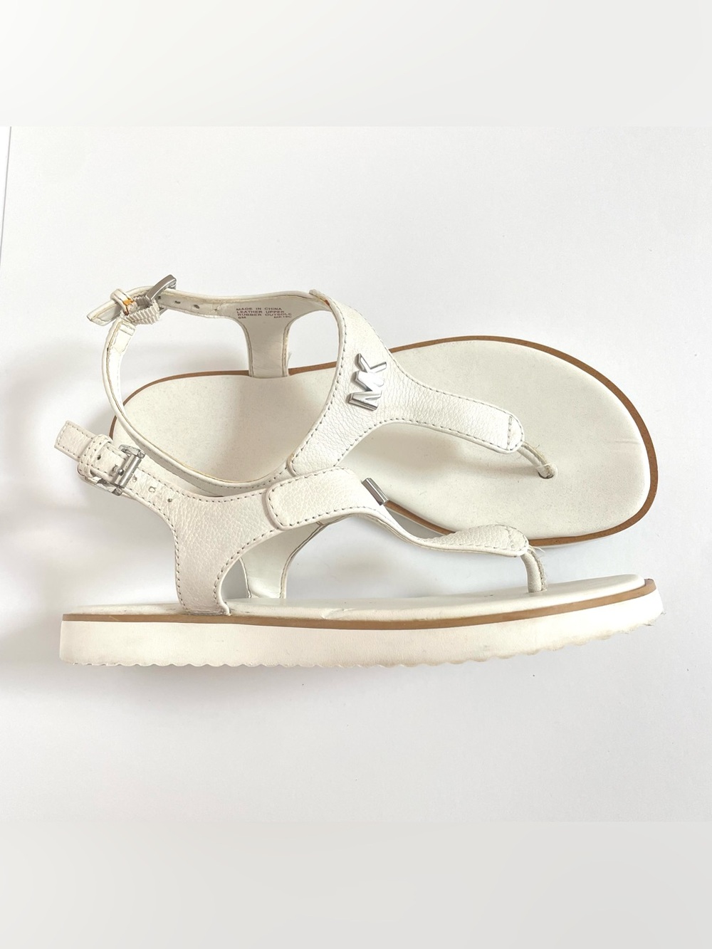 Michael Kors T-strap Tong Sandals 6